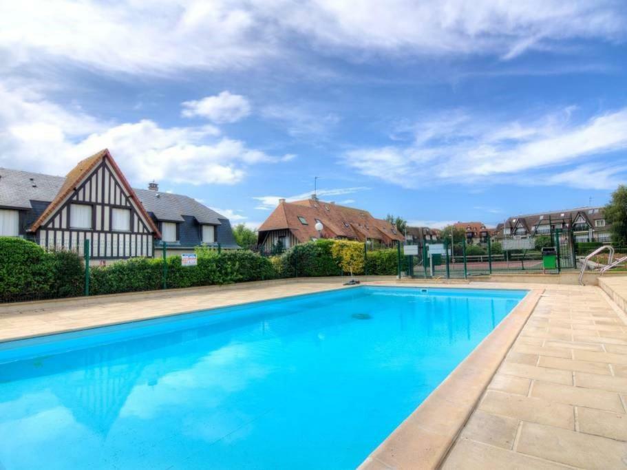 Cadre Exceptionnel: Duplex Classe 4**** Tennis, Piscine, Parking, Linge Inclus, Wifi, Materiel Bebe, Proximite Centre Deauville Exteriör bild
